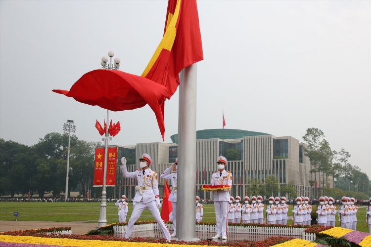 Lăng Bác mở cửa những ngày nào